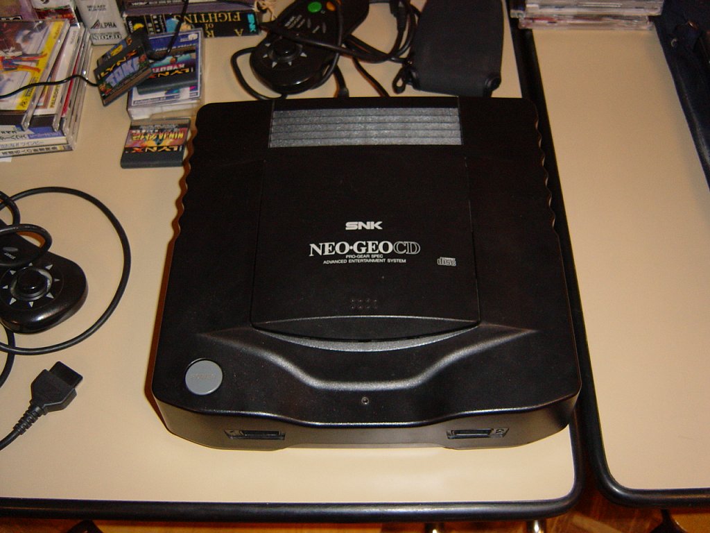 02-neogeo-cd-26088296394-o.jpg