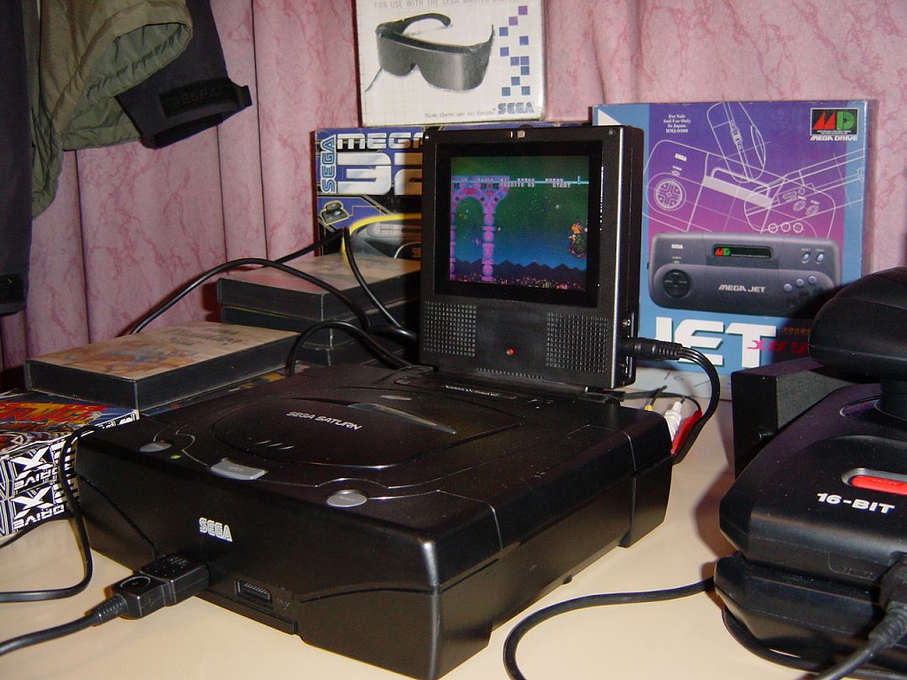 60-saturnlcd-26694165095-o.jpg