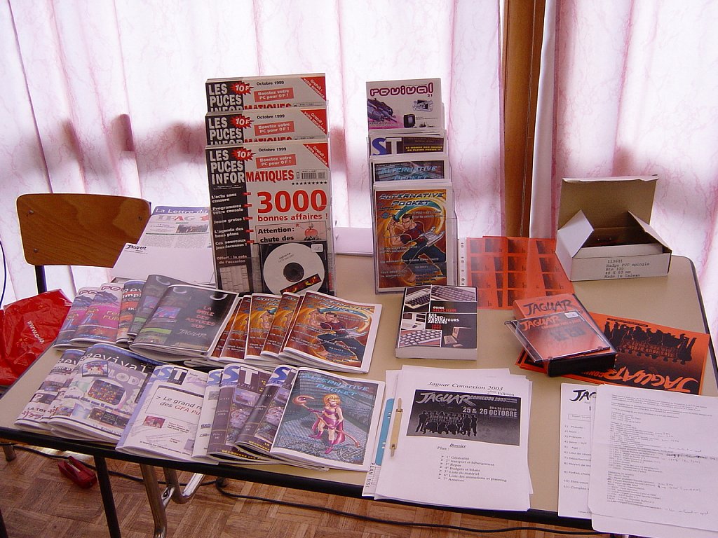 81-fanzines-26090037233-o.jpg